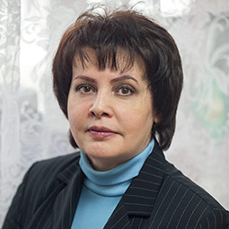 Елена Сатарова