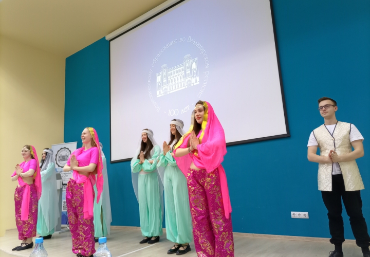 Активисты владимирского «Дома Мира» стали волонтерами 45-х страноведческих игр, посвященных Индии 